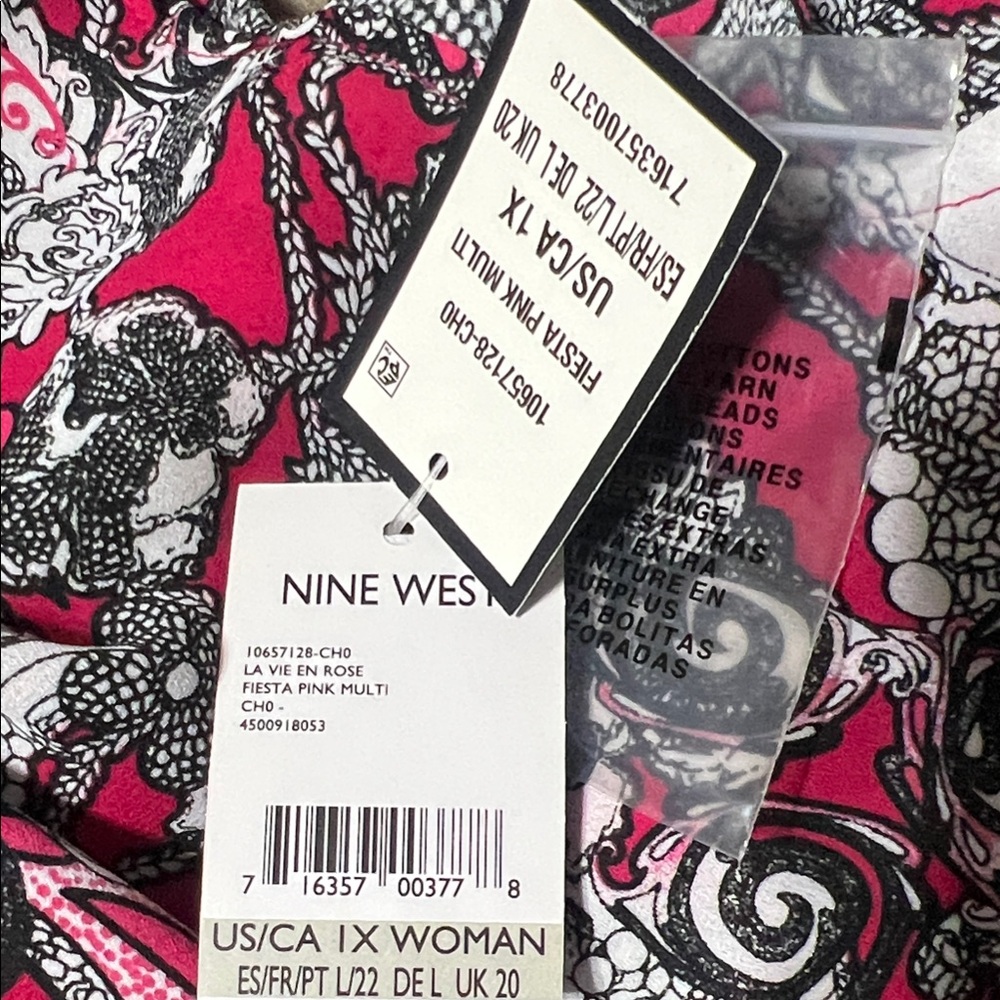 Nine West Women's Chic Sleeveless Paisley Top w/ Key-hole neckline NWT - Picture 3 of 3